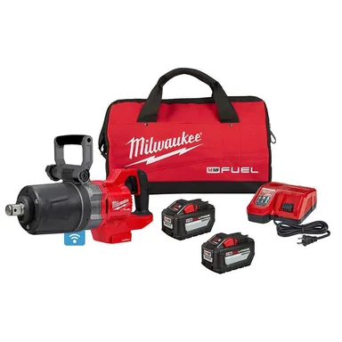 Milwaukee 2868-22HD, kit: M18 FUEL 18V Lithium-Ion Brushless Cordless 1 in. Impact Wrench with D-Handle Kit with Two 12.0 Ah Batteries (photograph from the Home Depot listing)