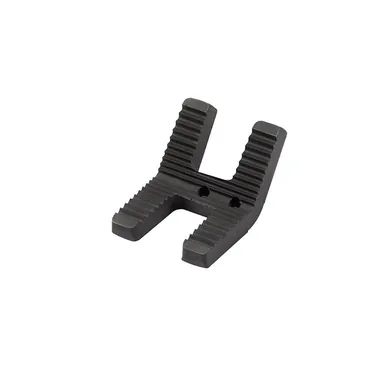 Milwaukee 48-22-8698, accessory: 6 in. Cast Iron Coated Pipe Jaw Leveling Tripod Chain Vise (photograph from the Home Depot listing)