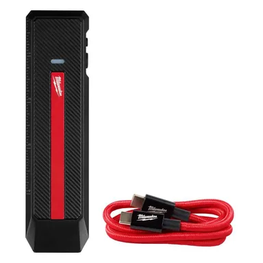 Milwaukee 2016R, standalone tool: 1300 Lumen USB C Rechargeable Compact Flat Flashlight with Green Laser