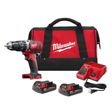 Milwaukee 2607-22CT, kit: M18 Lithium-Ion Cordless 1/2 in. Hammer Drill Driver Kit with(2) 1.5Ah Batteries, Charger and Hard Case